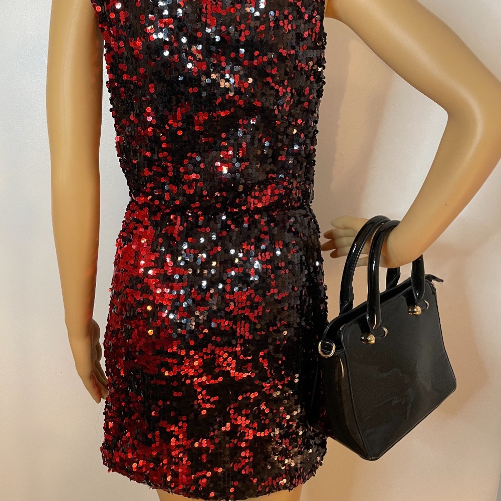 ❌ SOLD! U.SA. Black and red sequin, cowl mini dress - Picture 6 of 8